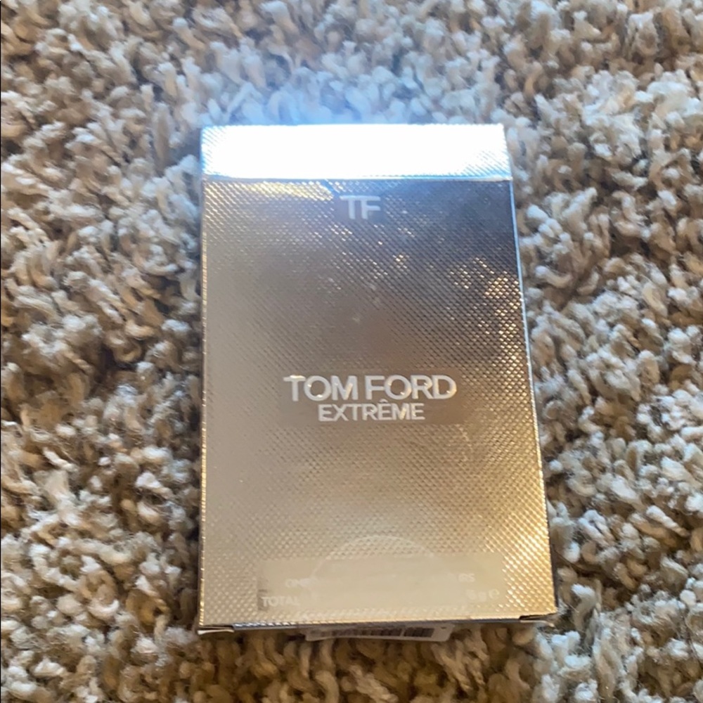 BRAND NEW TOM FORD EXTREME BADASS PALETTE